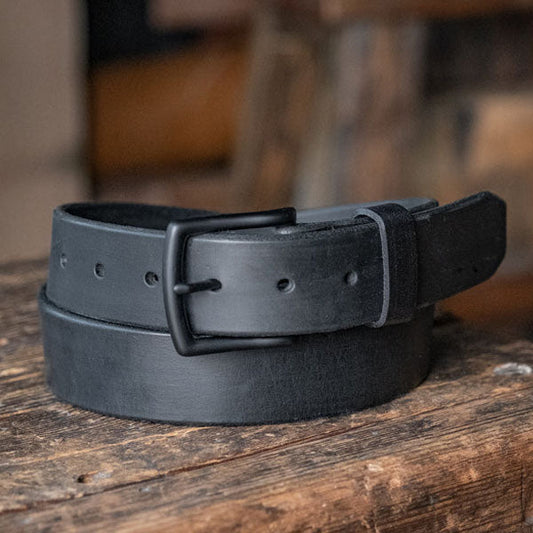 Pure Black Belt Buckle Men's Leather Belt