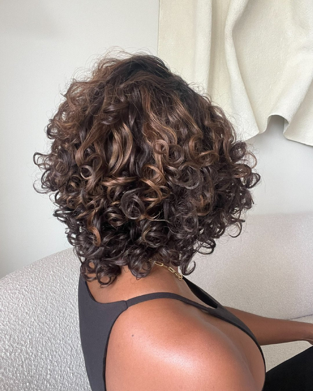 Light brown bangs curly glueless wig