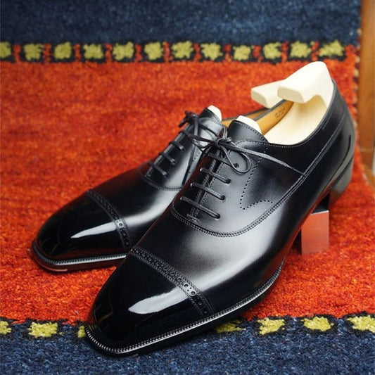 Black lace-up classic Oxford dress shoes