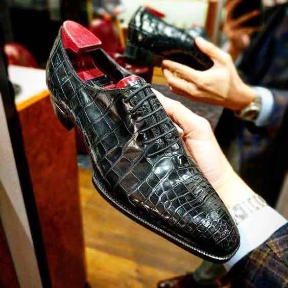 Charming Leather Formal Shoes